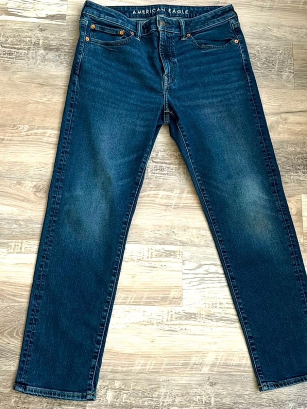 Men’s Dark Wash American Eagle Slim Straight Airflex Jeans 32x30